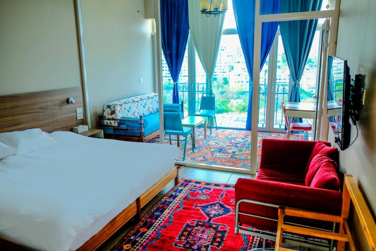 Damask Rose, Lebanese 3* Jounieh