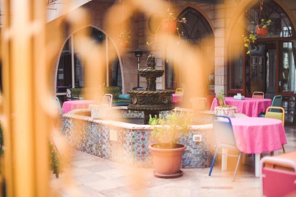 Damask Rose, Lebanese Guest house 3*